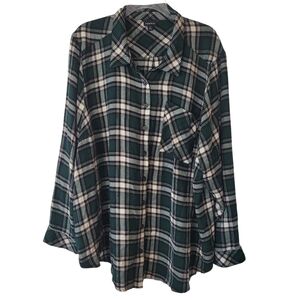 Torrid Size 4 Green Plaid Shirt Top